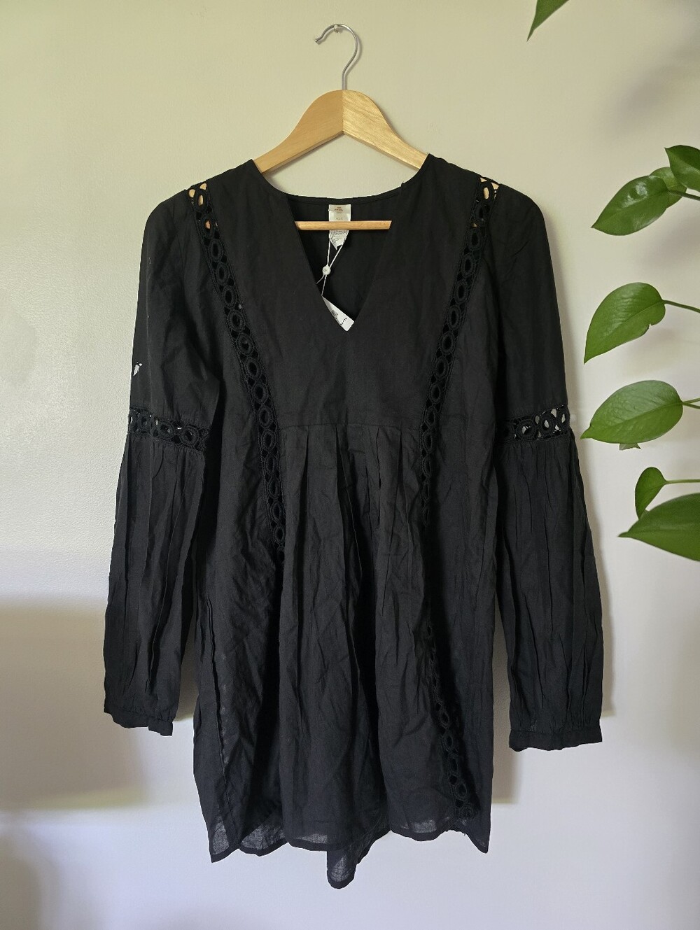 New PQ black Leigh Tunic Coverup Size XS/S